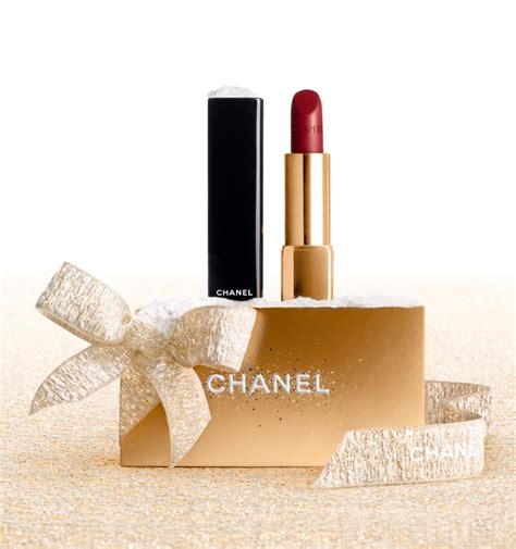 chanel lipstick 35 chintz|Chanel red lipstick.